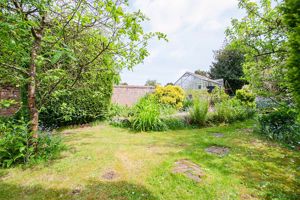 Photo 32- click for photo gallery